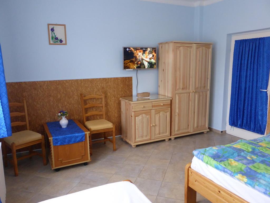 Napfeny Apartman Es Vendeghaz Egerszalok Exterior photo